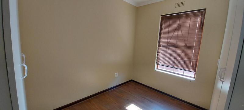 To Let 2 Bedroom Property for Rent in Vredekloof East Western Cape